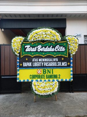 Papan Bunga Duka di Pematangkapau