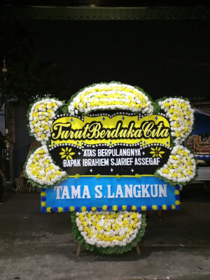 Papan Bunga Duka di Pematangkapau